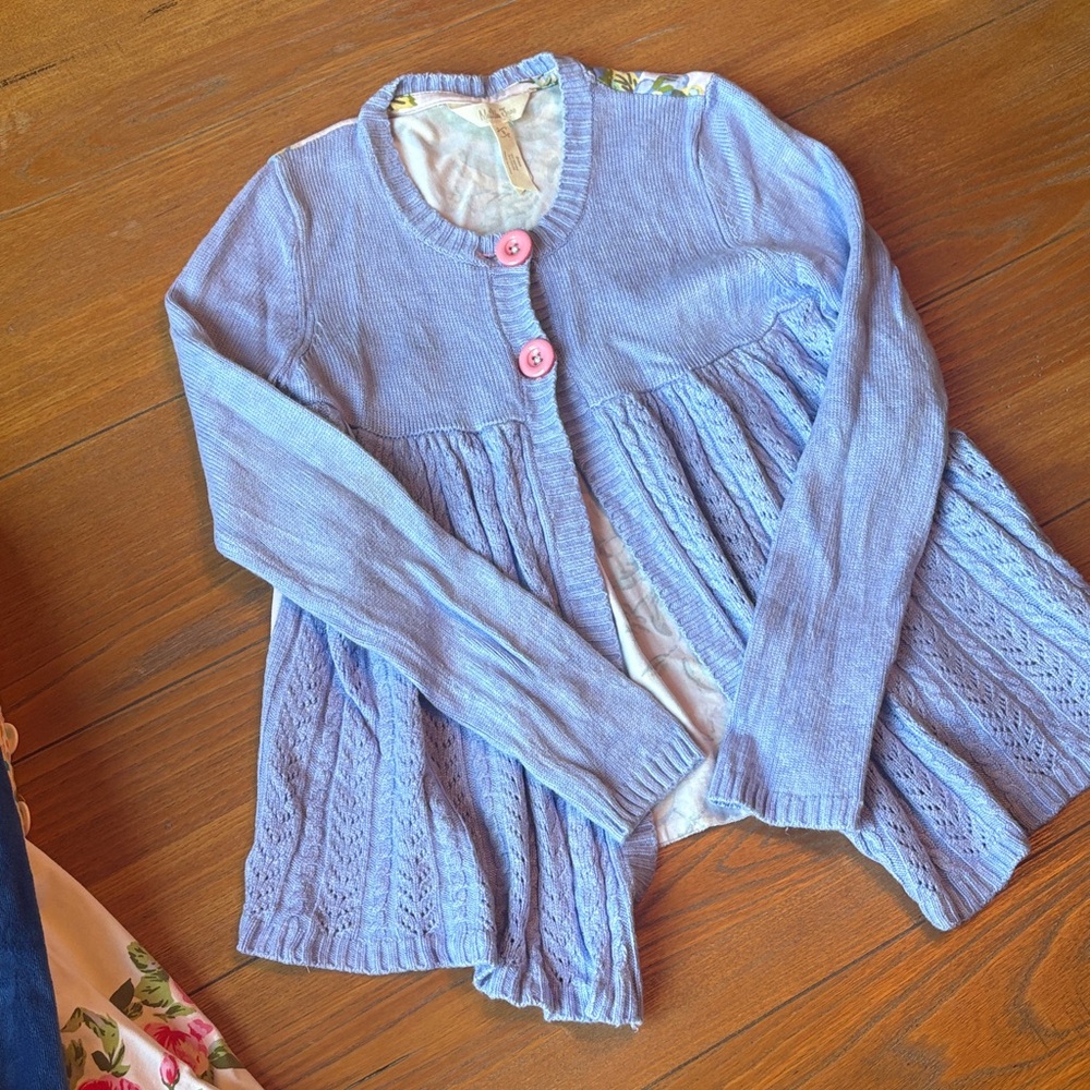 Sweater tunic with print on back